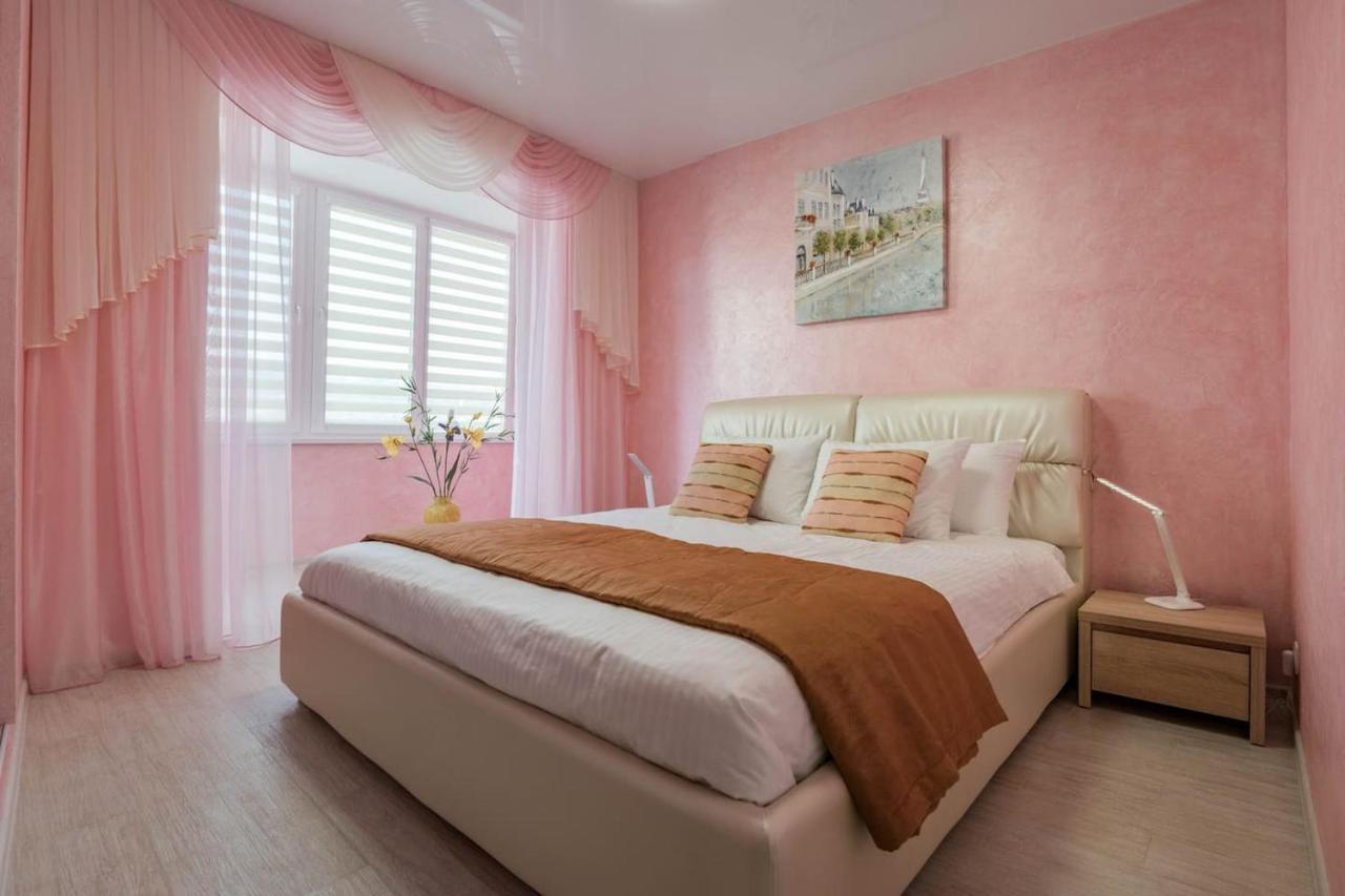 2-Room Apartment Lux Near Centre Wi-Fi Free Dnipro Bagian luar foto