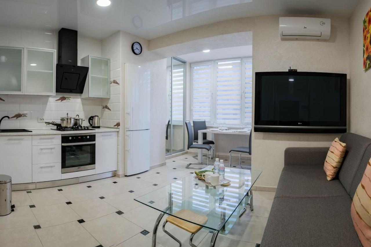 2-Room Apartment Lux Near Centre Wi-Fi Free Dnipro Bagian luar foto