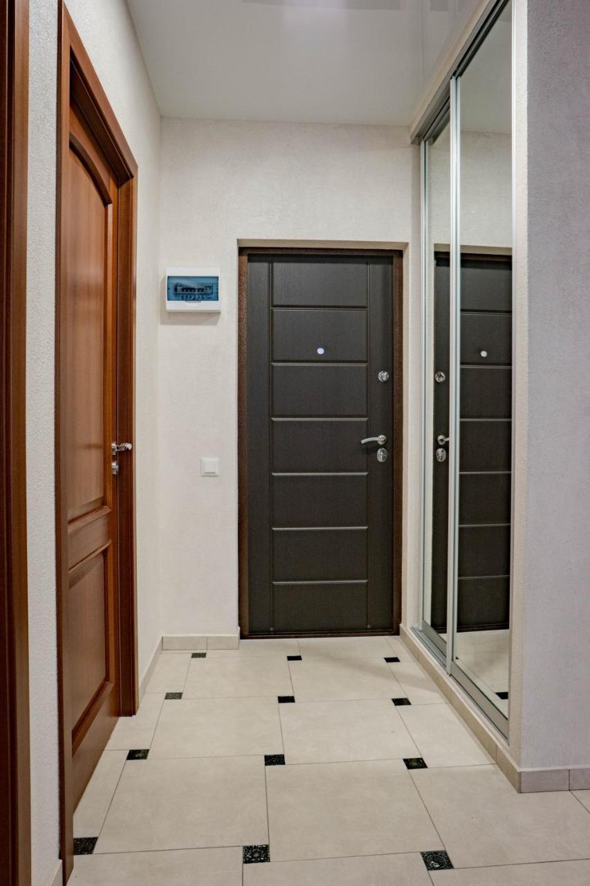 2-Room Apartment Lux Near Centre Wi-Fi Free Dnipro Bagian luar foto