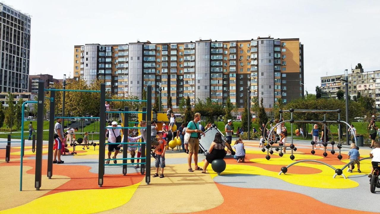 2-Room Apartment Lux Near Centre Wi-Fi Free Dnipro Bagian luar foto